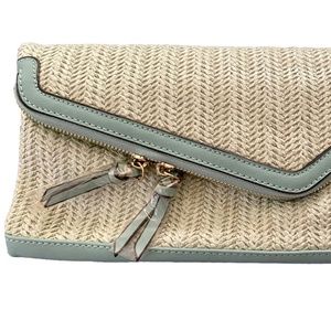 Urban Expressions Clutch w/ Detachable Chain - Light Teal